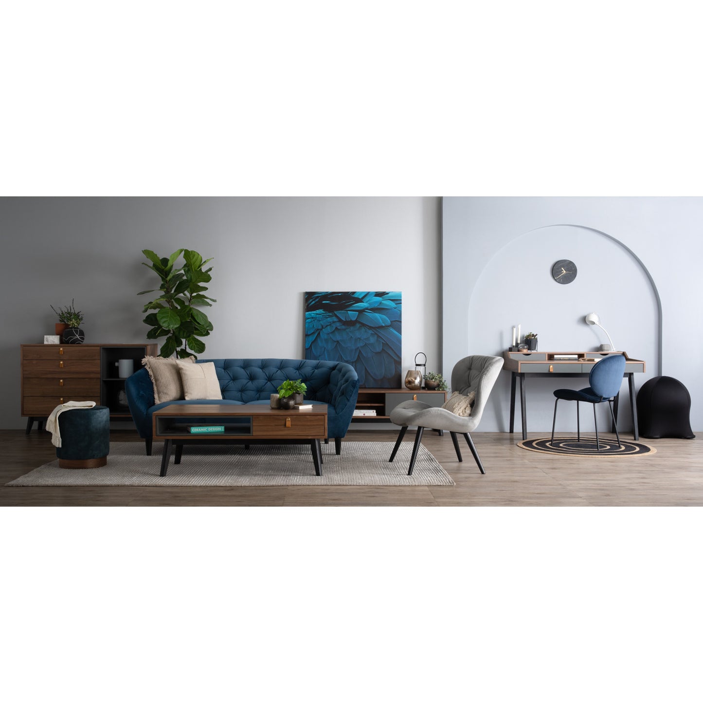 Salomi Lounge Chair