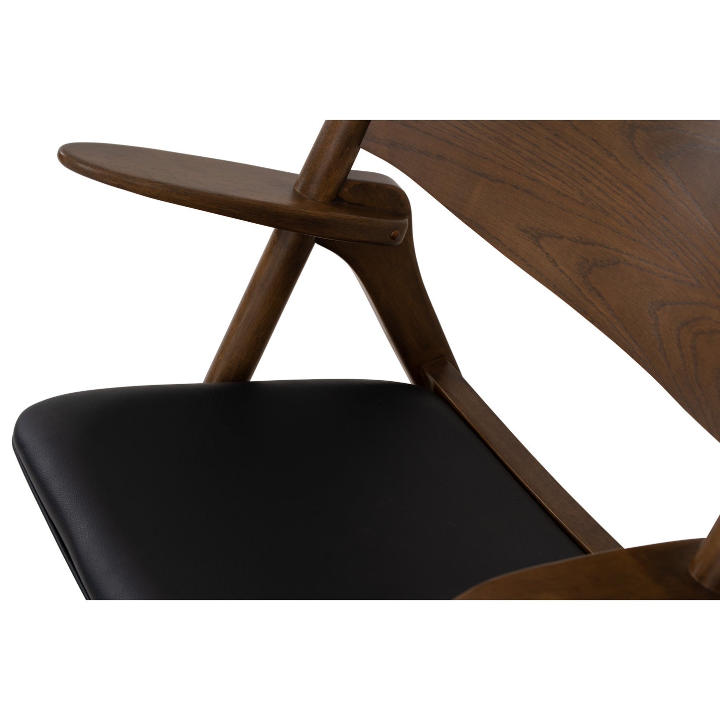 Camry Lounge Chair