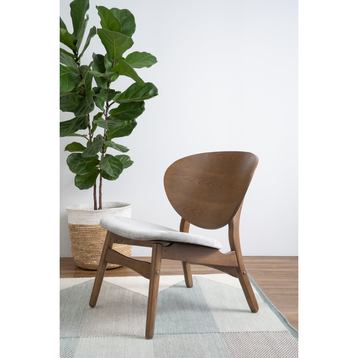 Polara Lounge Chair