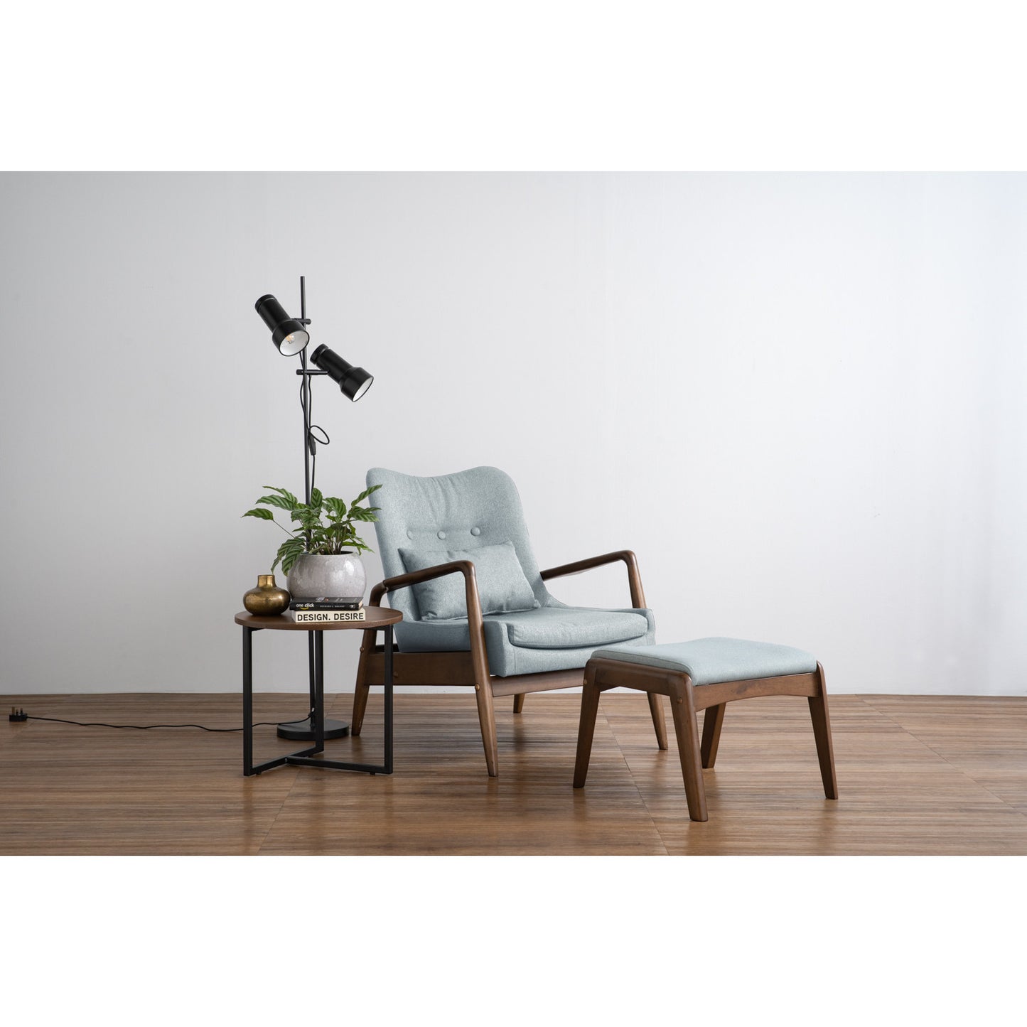 Scenic Lounge Chair
