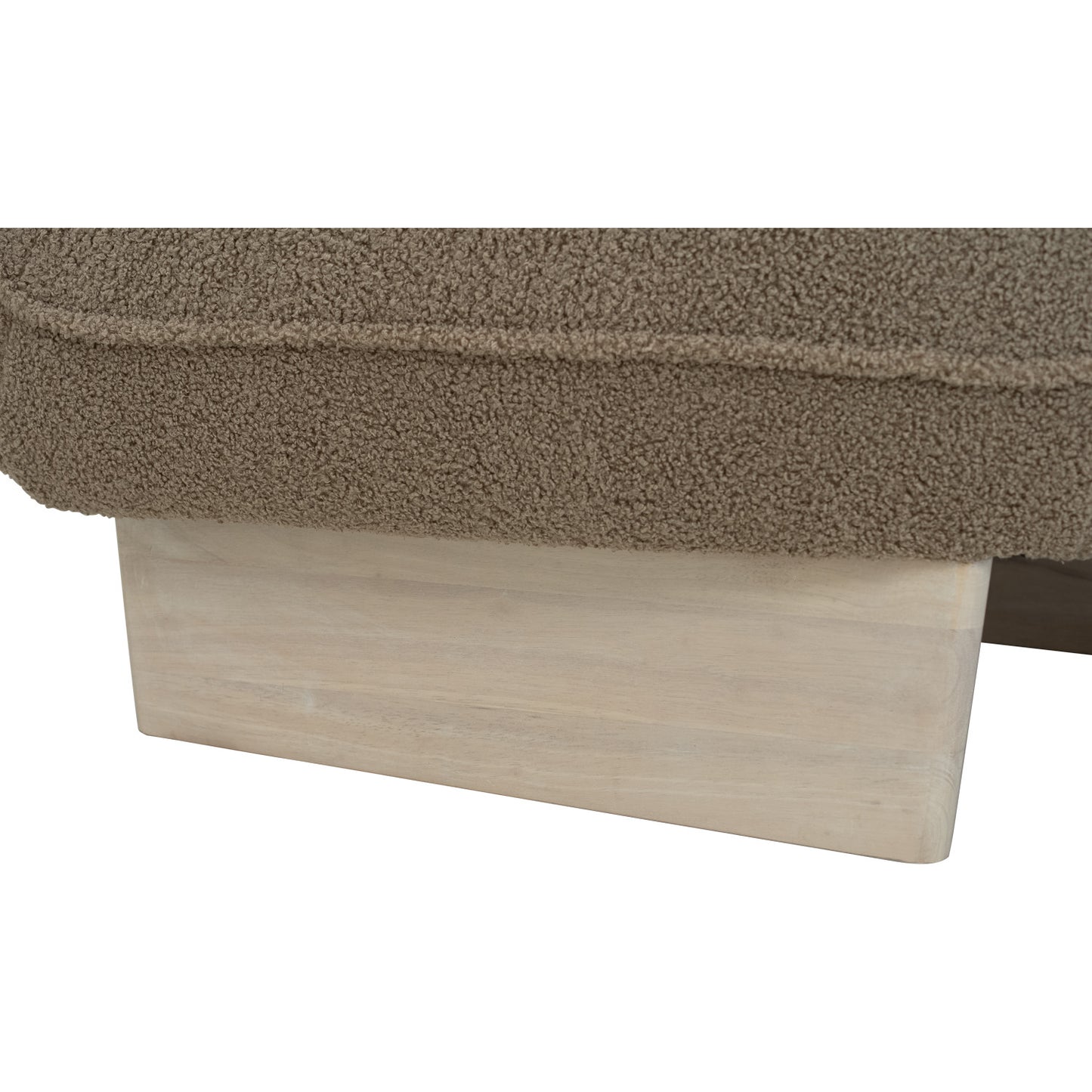 Bentle Lounge Chair