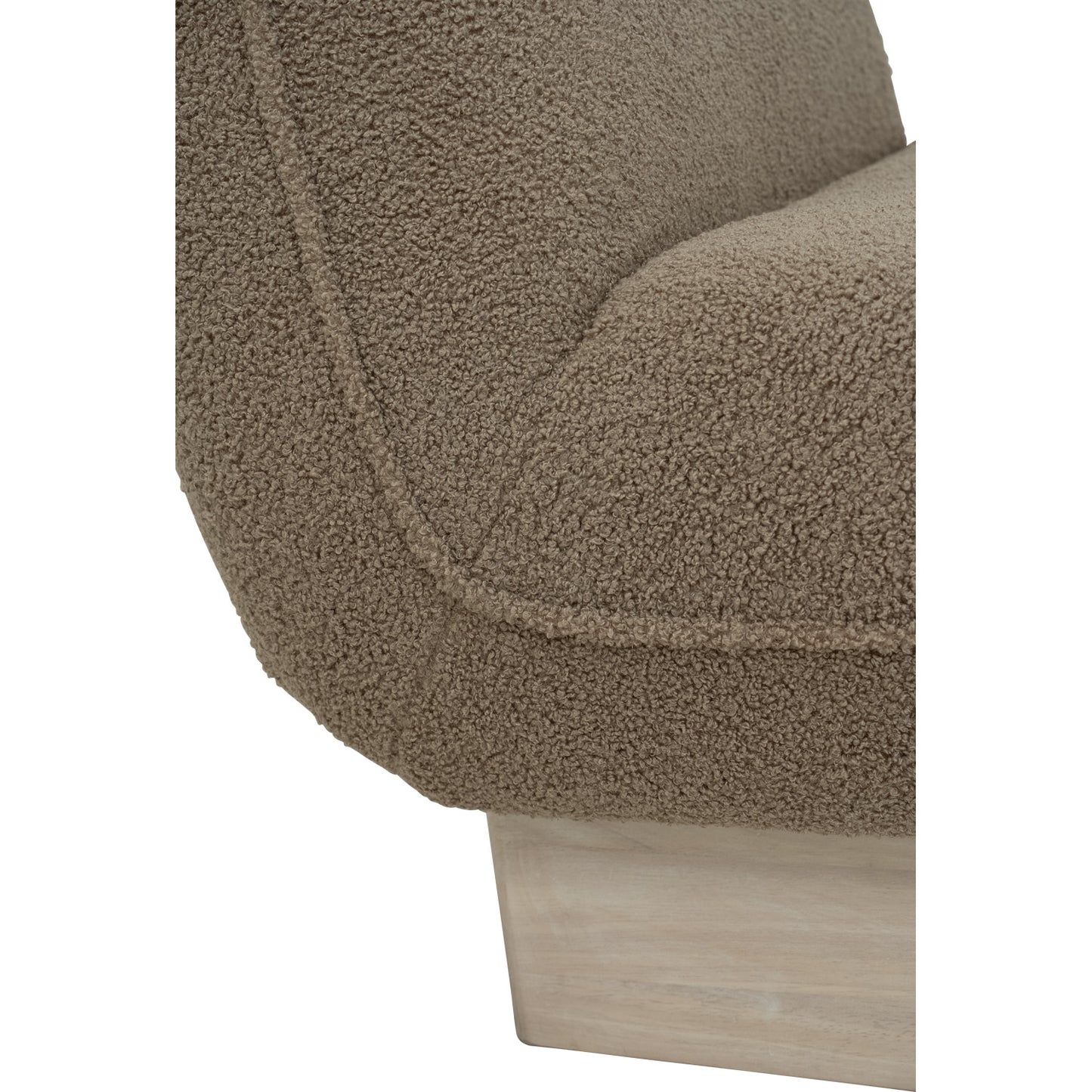 Bentle Lounge Chair