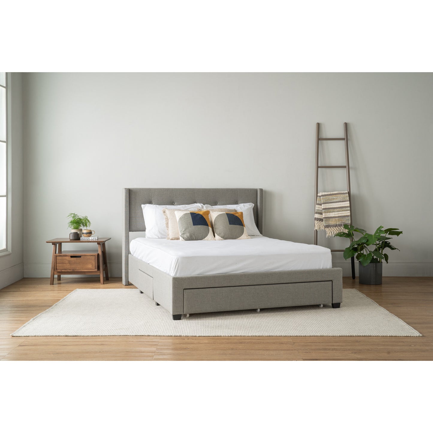 Fluffy Bed Frame
