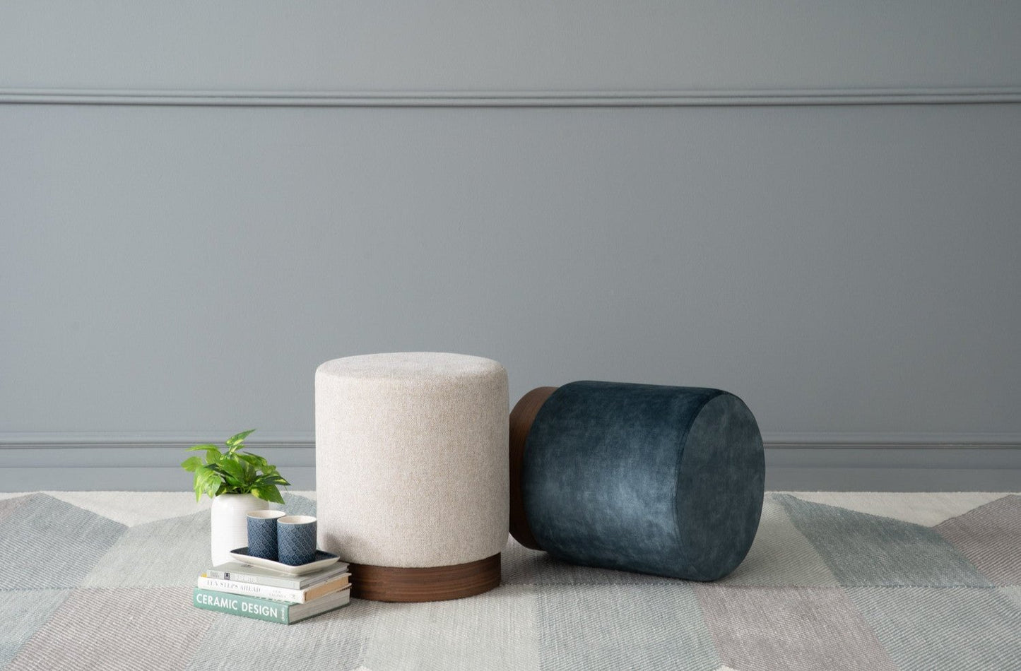 Aura Pouf