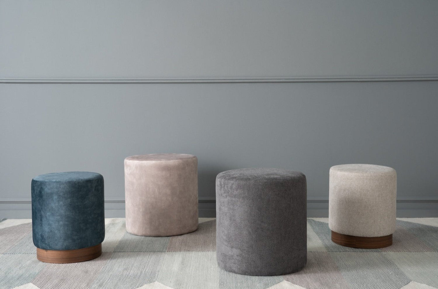 Aura Pouf