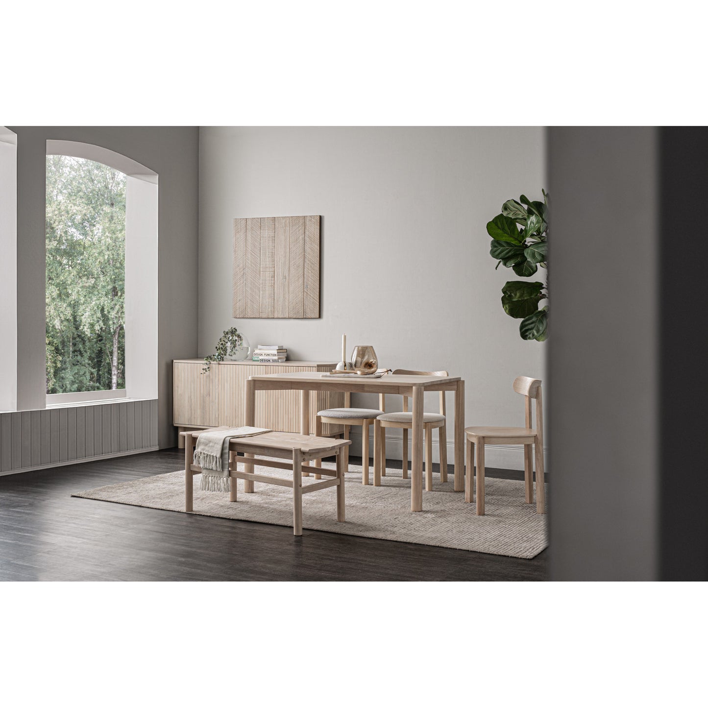 Ludlow 1.6M Sideboard