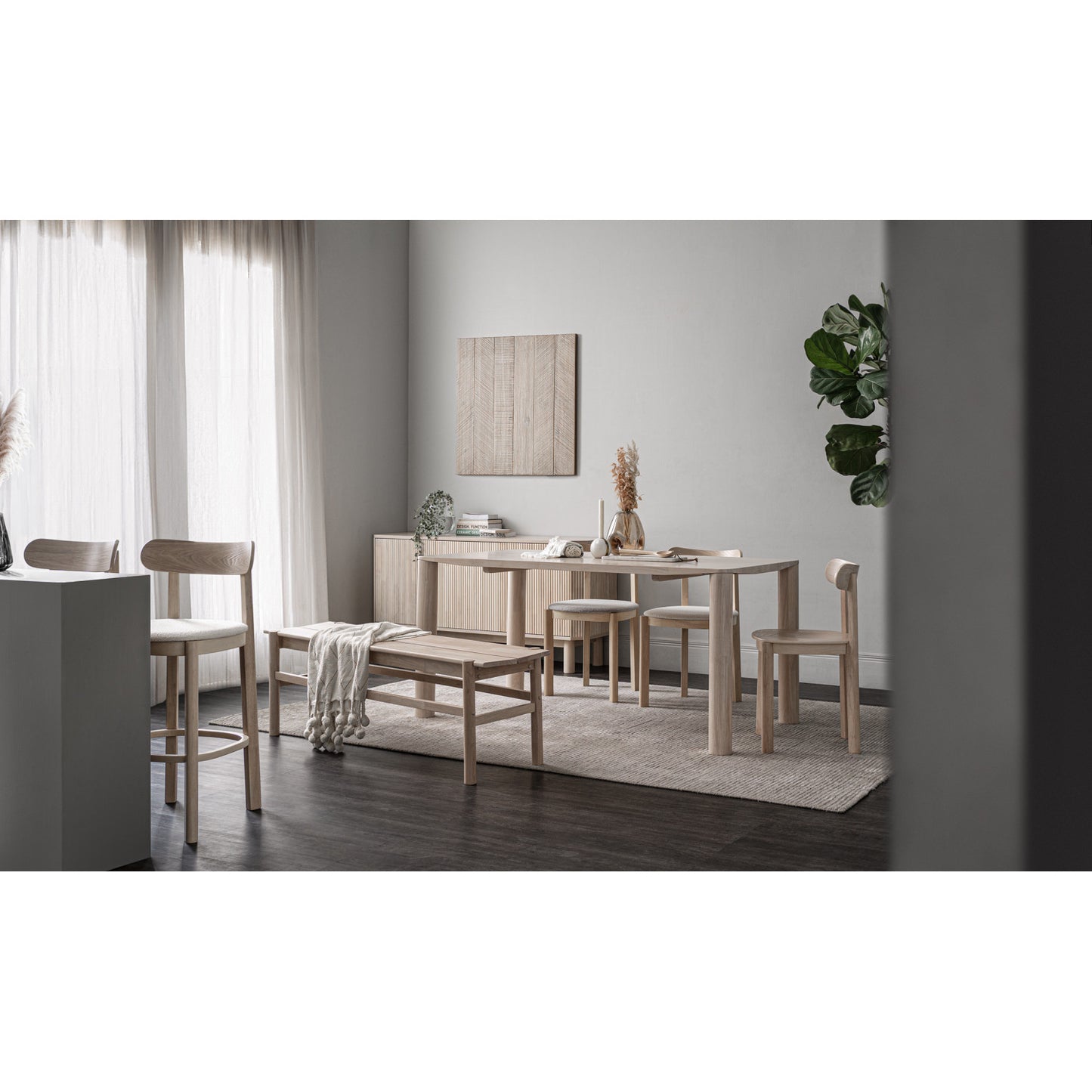 Ludlow 1.6M Sideboard